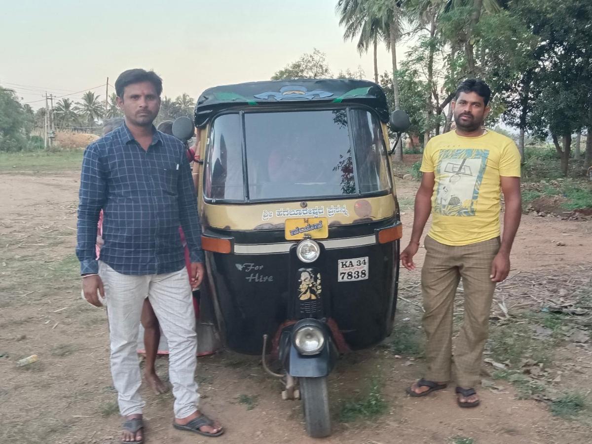 Lohit Homestay Hampi Bagian luar foto